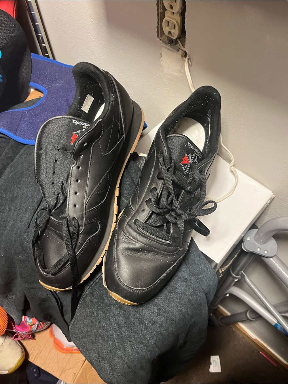 Reebok Men’s Black Leather Sneakers with Gum Outsole